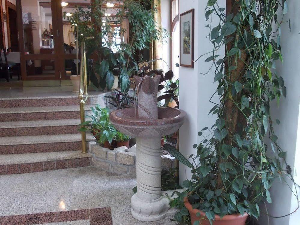 Orea Spa Hotel San Remo Mariánské Lázně Exterior foto